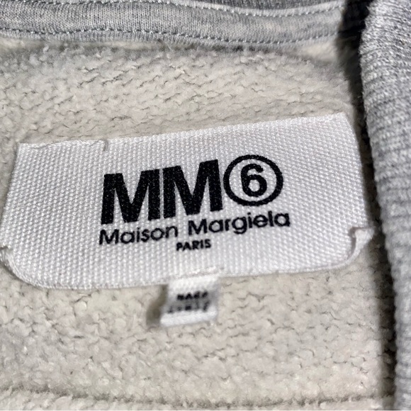 Maison Margiela cropped grey sweatshirt - Picture 11 of 11